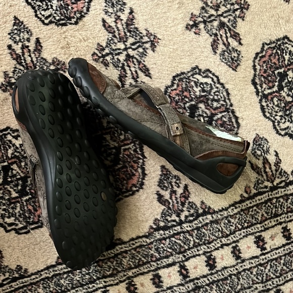 Brown women’s shoes, size 7, clarks - Picture 6 of 6